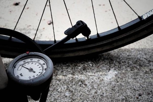 Kit de réparation de vélo : les indispensables